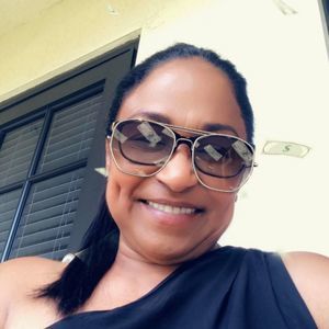 Meet your Posher, Sandra